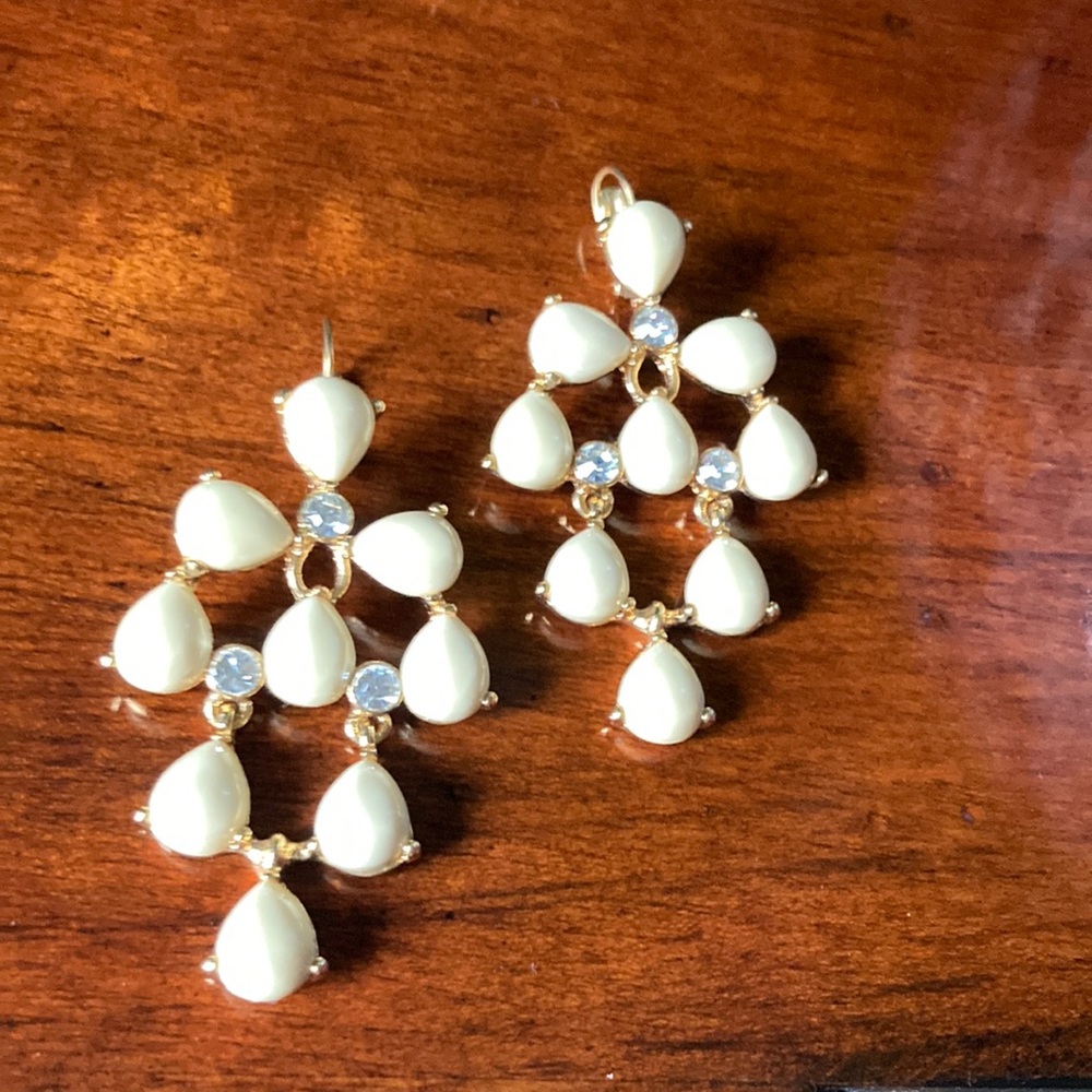 Kate Spade statement earrings (pierced)